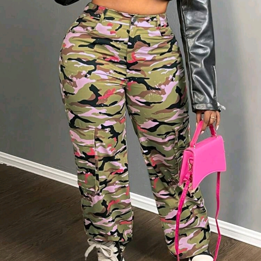 LOWEST PRICE-SHEIN Camouflage Cargo Pants in Green, Pink, and Black